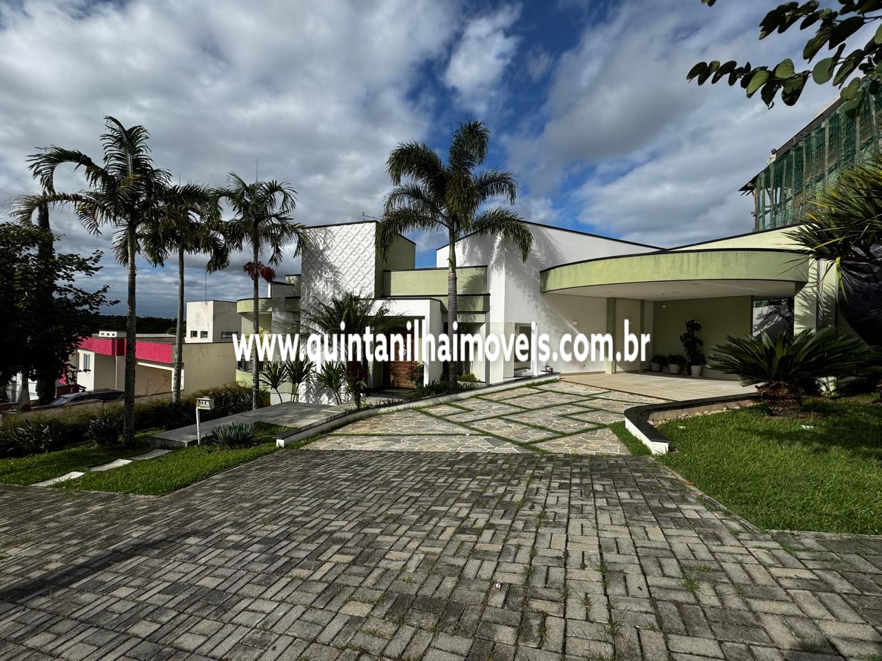 CONDOMINIO BRISAS - 1822